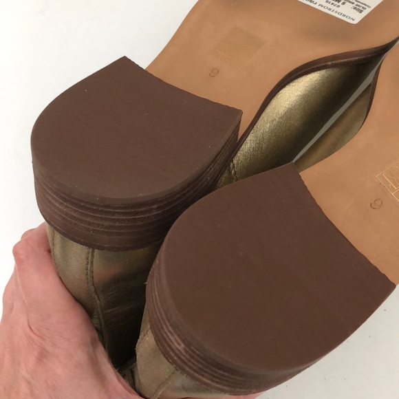 SOLD Madewell Ainsley Chelsea Metallic Ankle - Picture 7 of 7